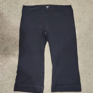 Old Navy Women's Black Cropped Leggings